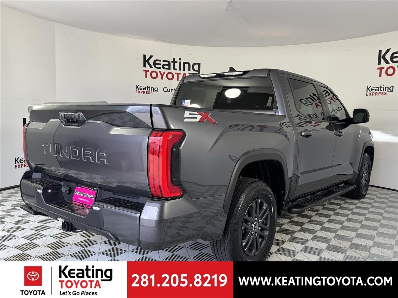 Toyota Tundra SR5 CrewMax 2WD 2024