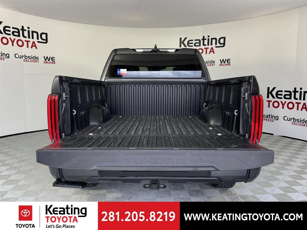 Toyota Tundra SR5 CrewMax 2WD 2024