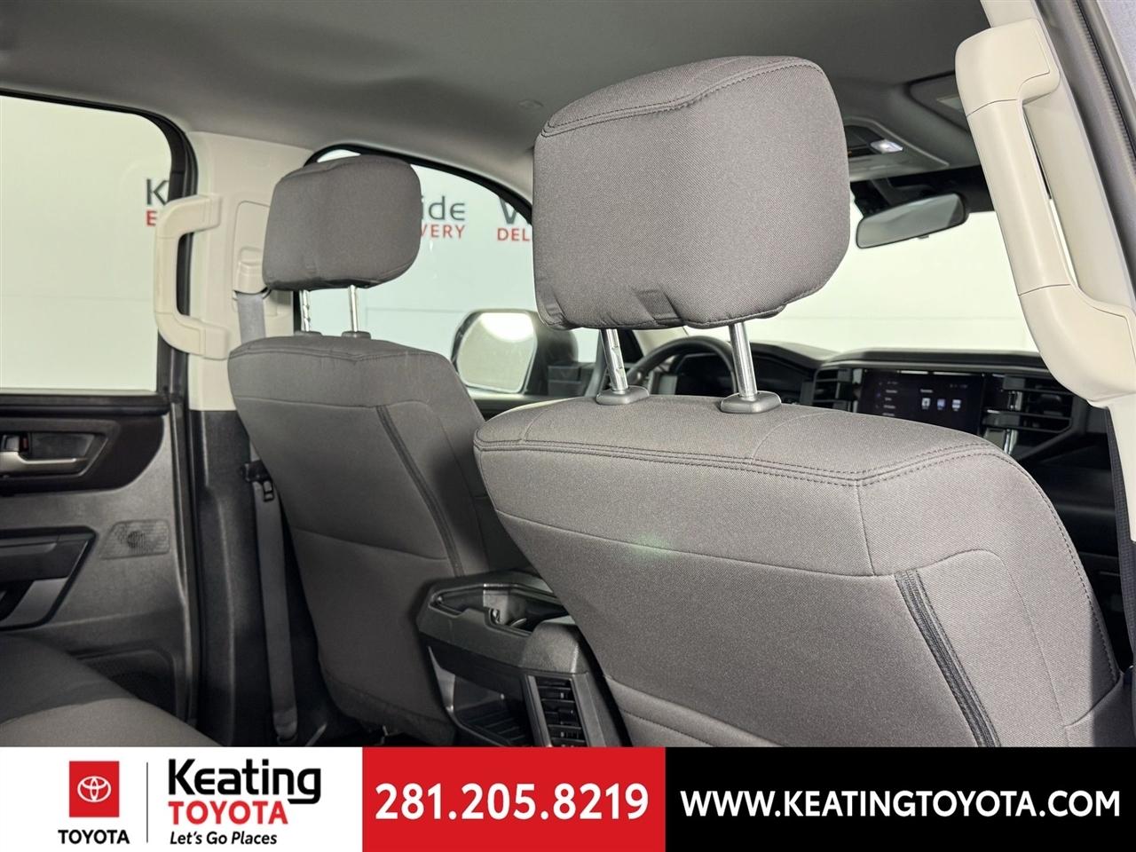 Toyota Tundra SR5 CrewMax 2WD 2024