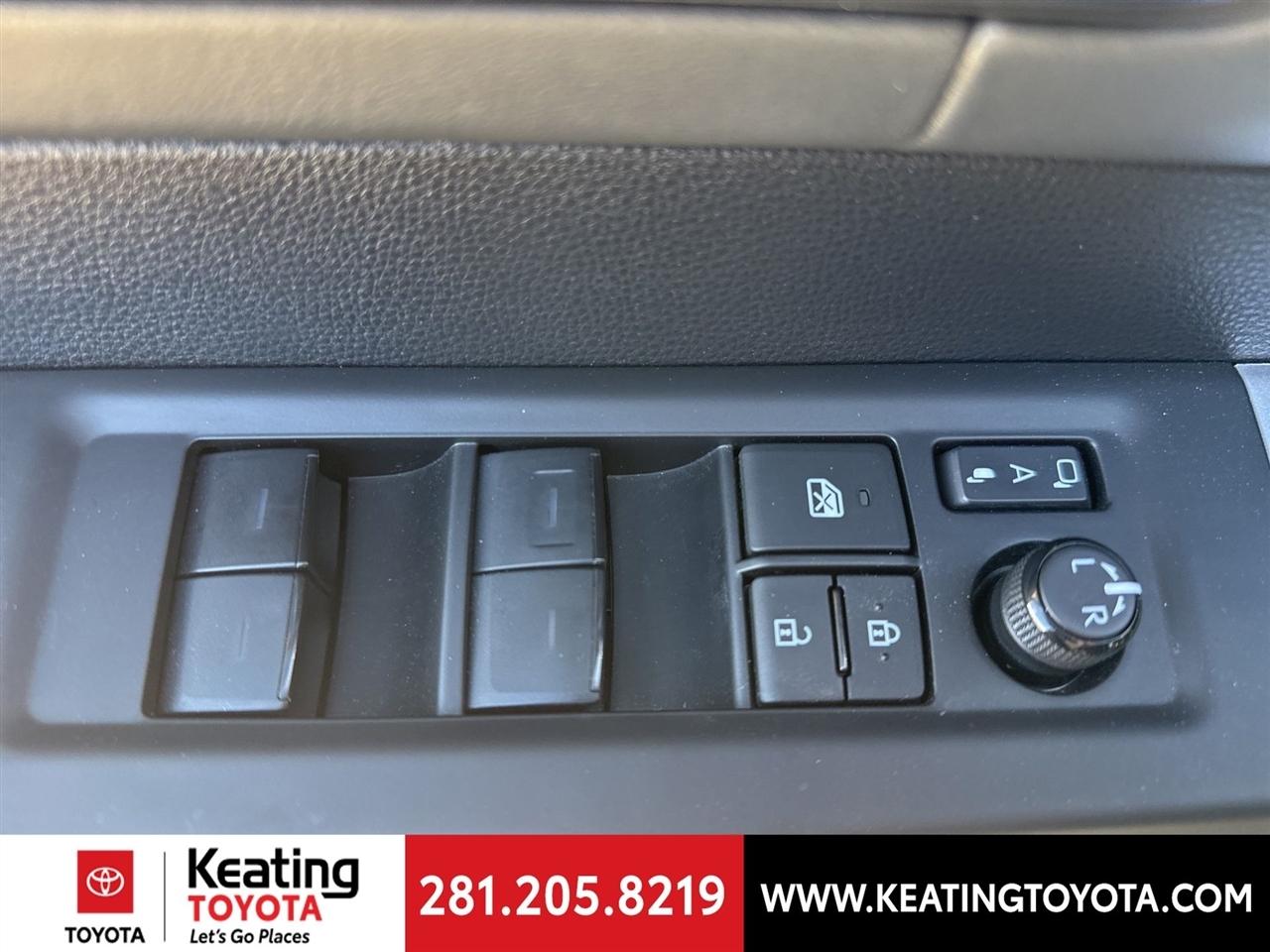 Toyota Tundra Platinum CrewMax 4WD Hybrid 2023