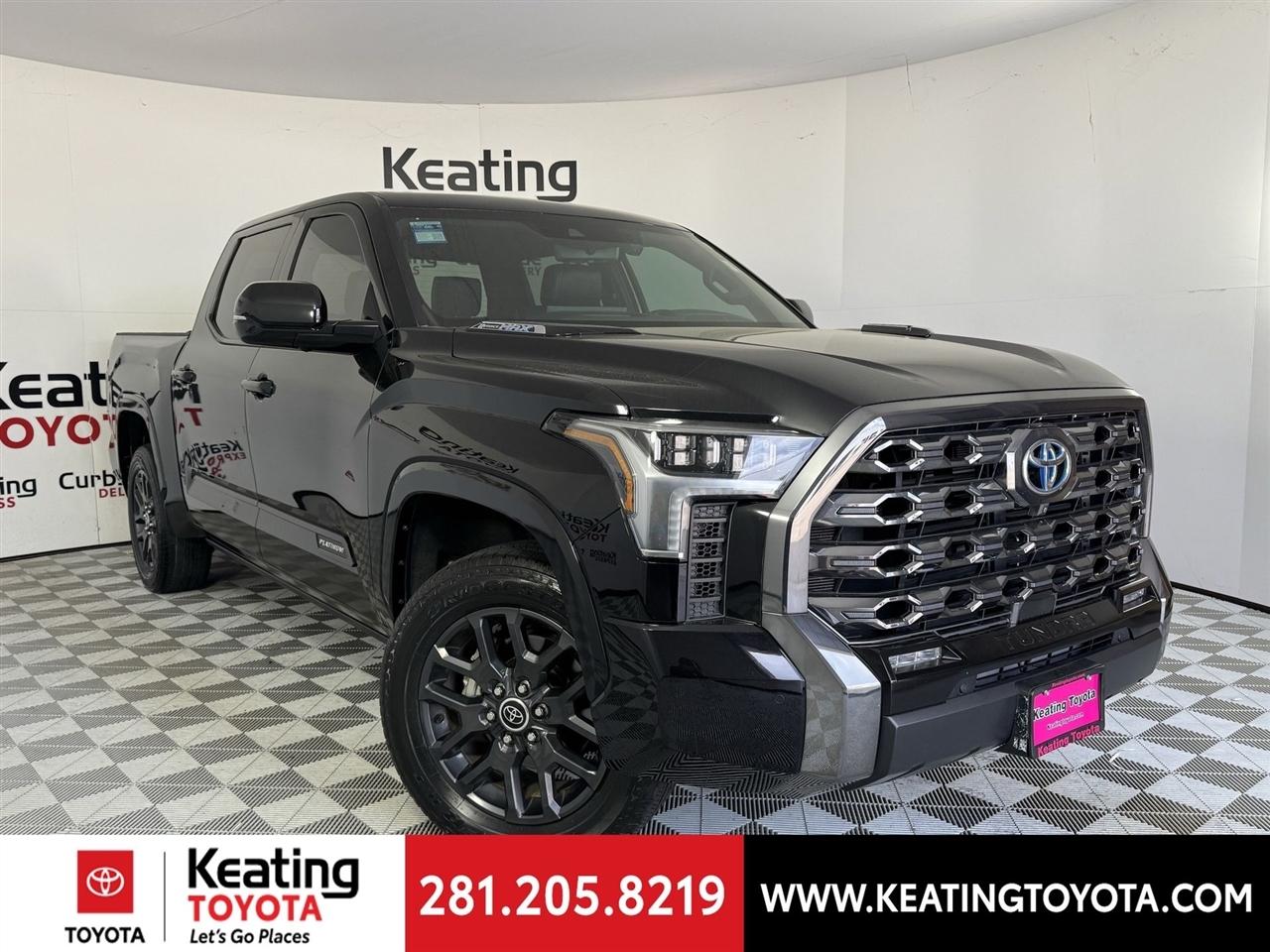 Toyota Tundra Platinum CrewMax 4WD Hybrid 2023