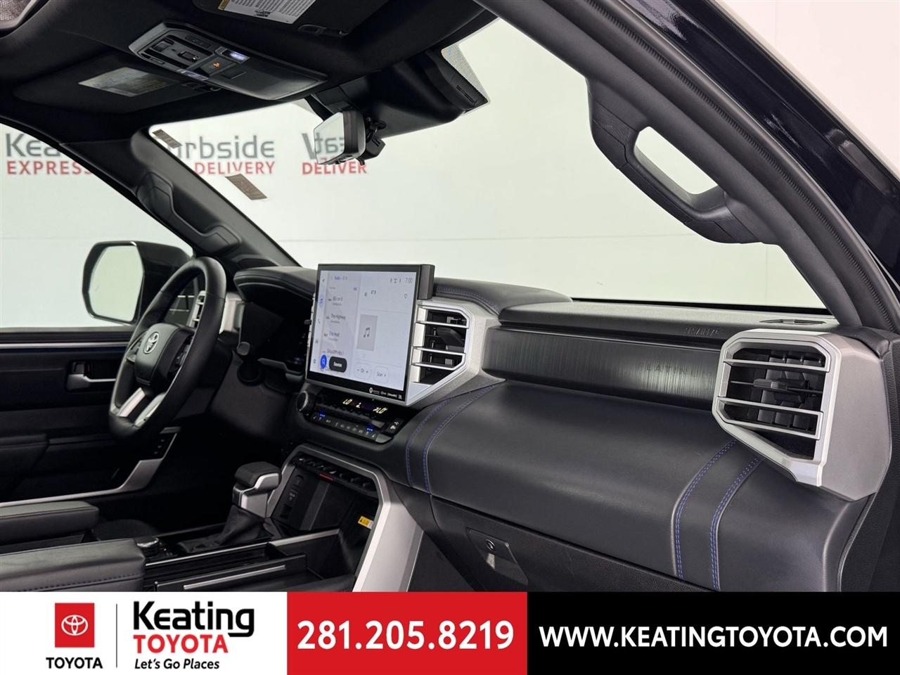 Toyota Tundra Platinum CrewMax 4WD Hybrid 2023