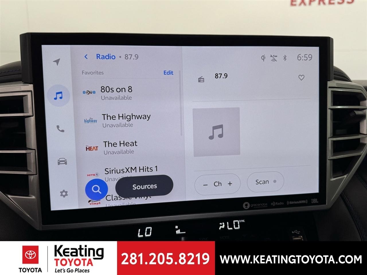 Toyota Tundra Platinum CrewMax 4WD Hybrid 2023