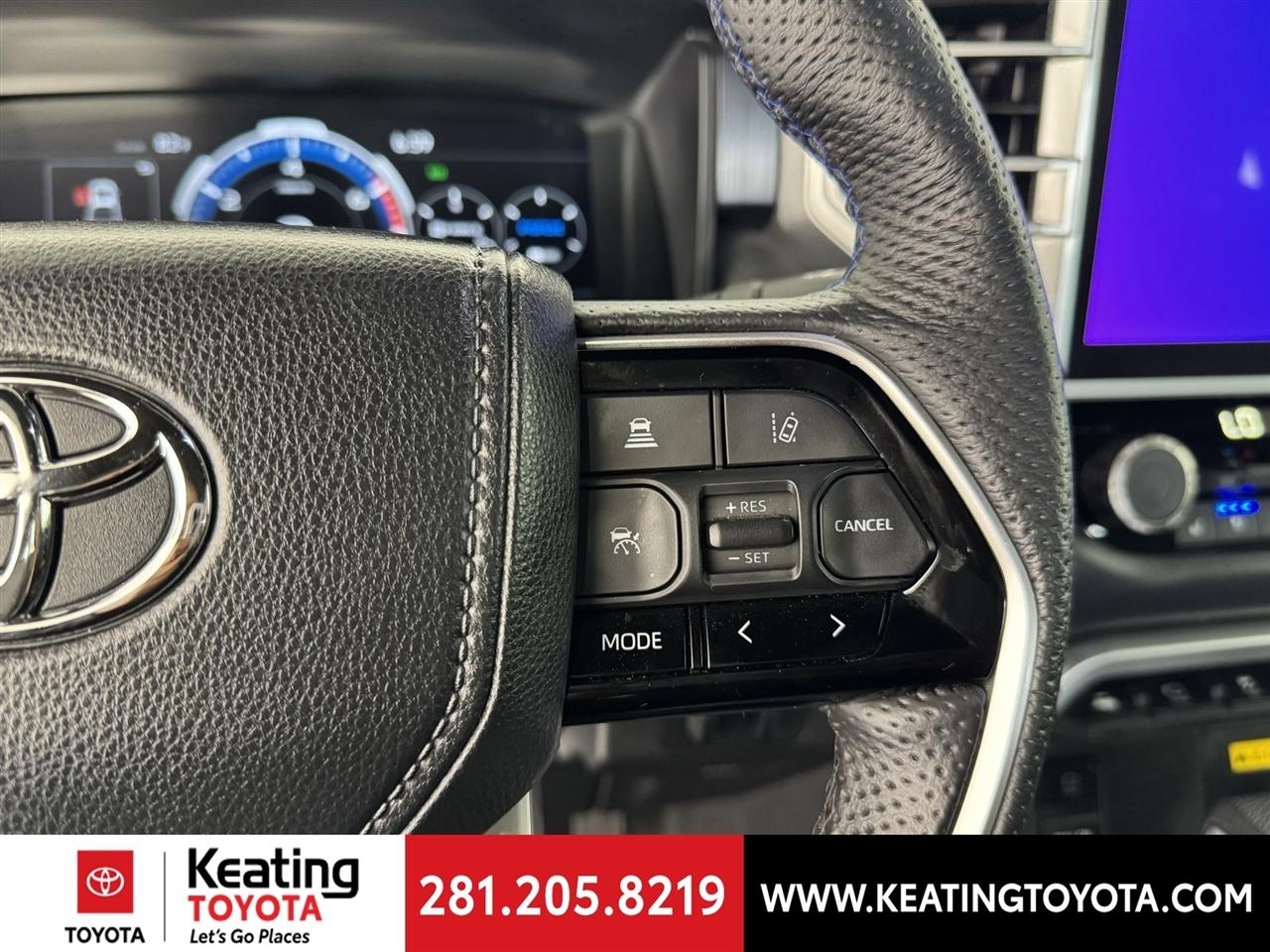 Toyota Tundra Platinum CrewMax 4WD Hybrid 2023