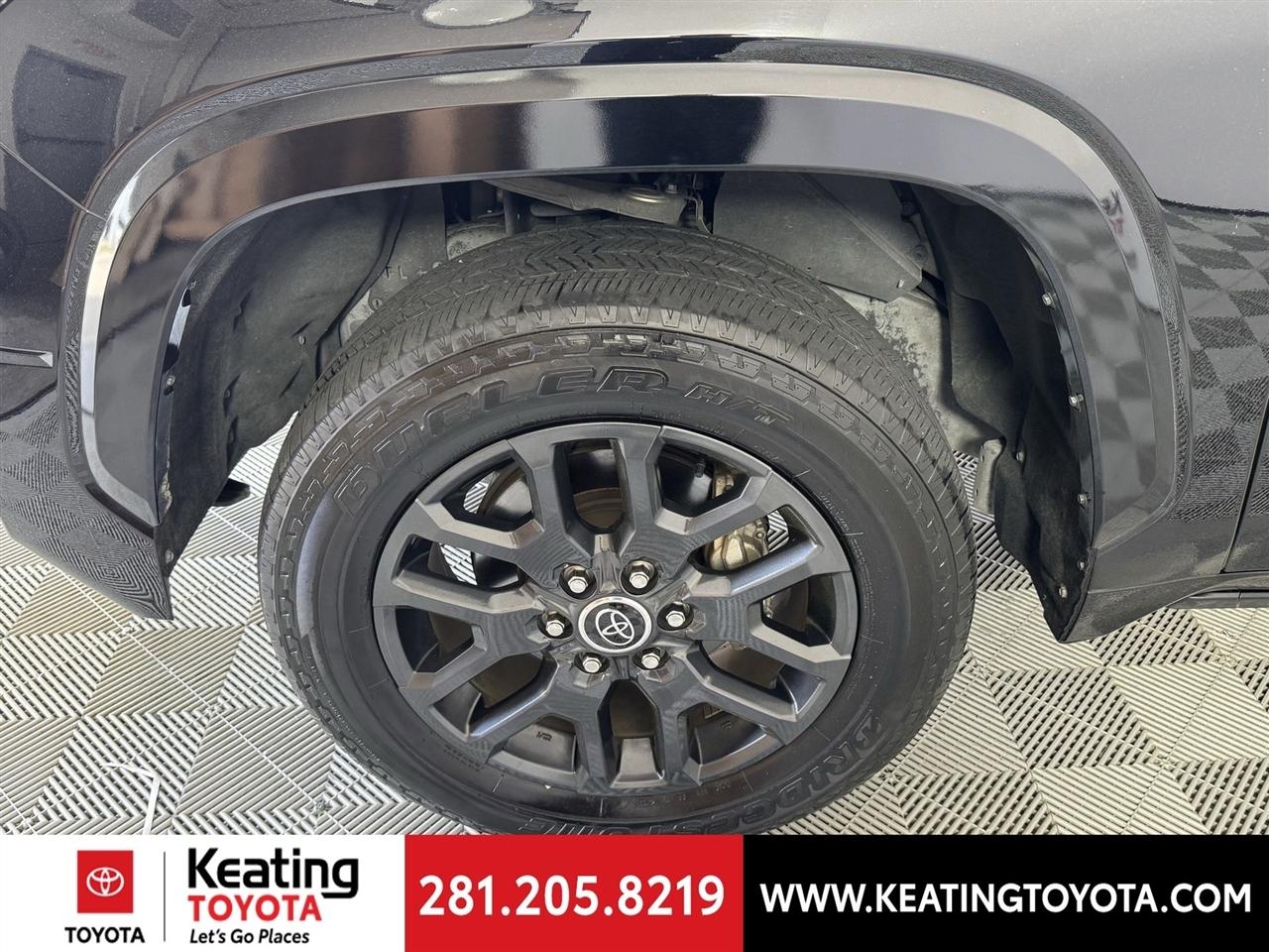 Toyota Tundra Platinum CrewMax 4WD Hybrid 2023