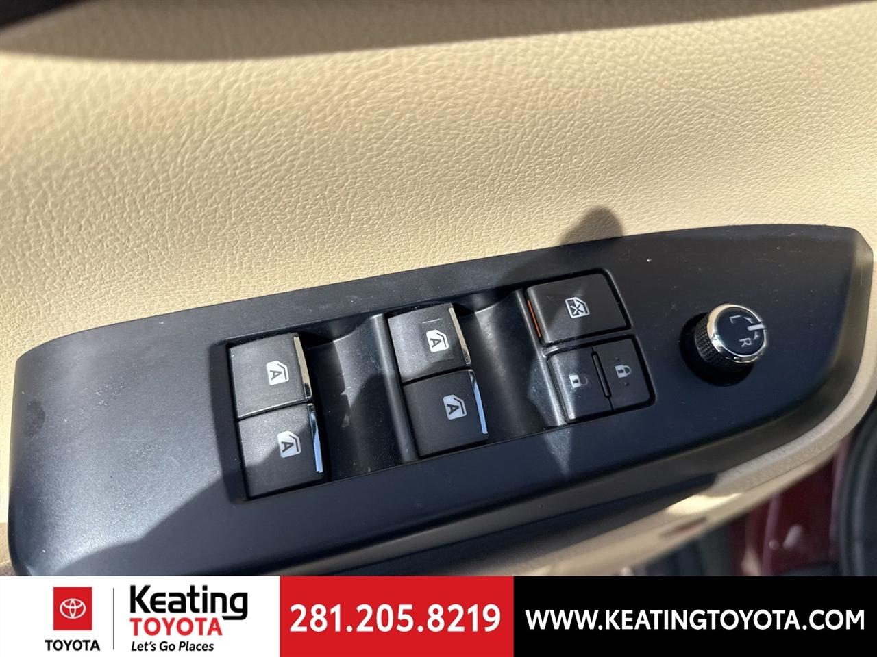 Toyota Highlander Limited FWD V6 2015