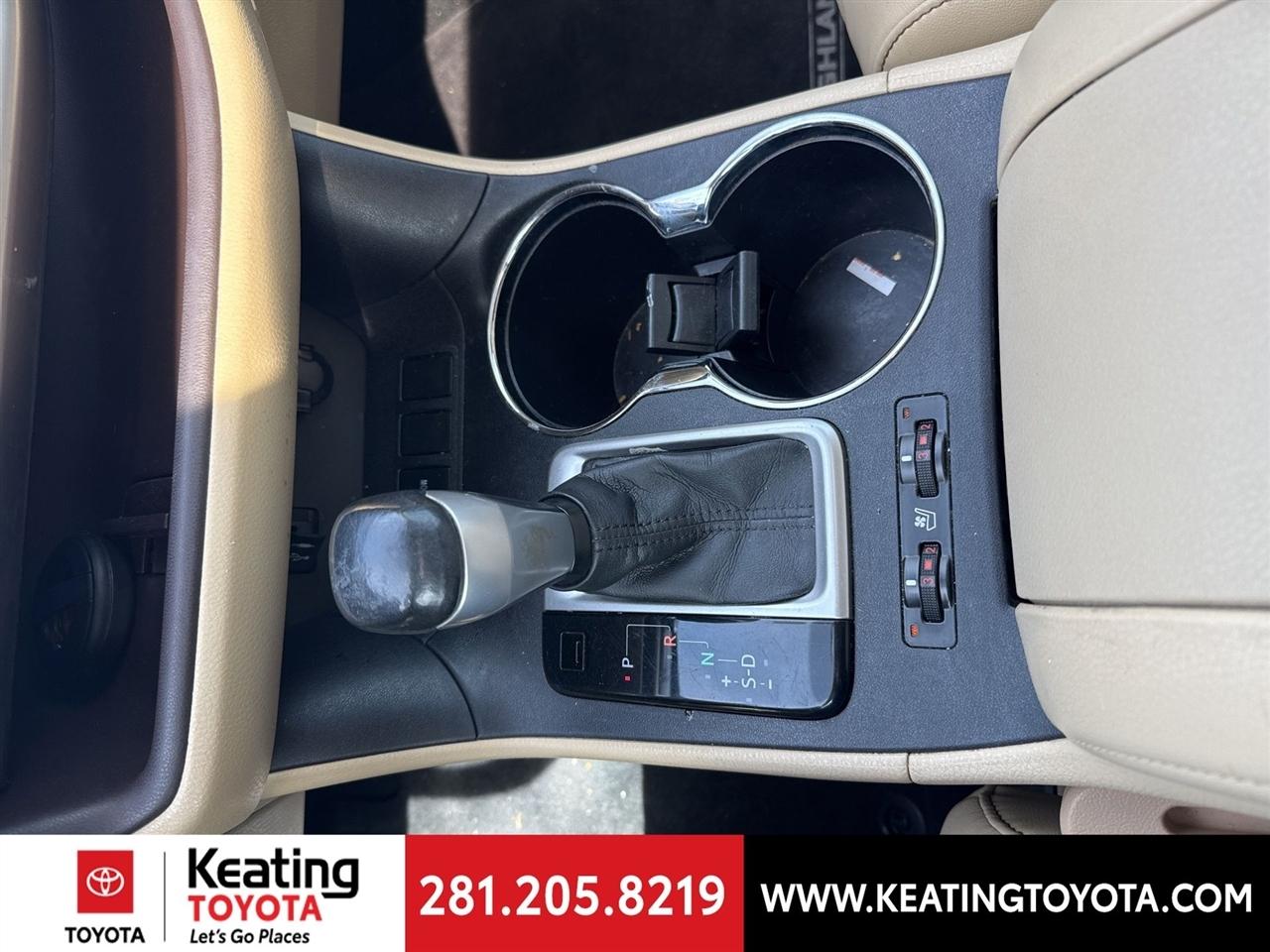 Toyota Highlander Limited FWD V6 2015