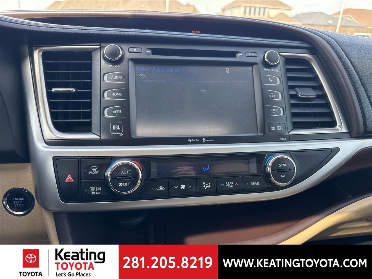 Toyota Highlander Limited FWD V6 2015