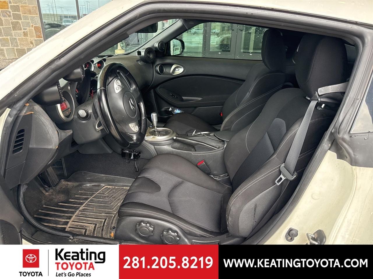 Nissan Z 370Z Coupe 2010