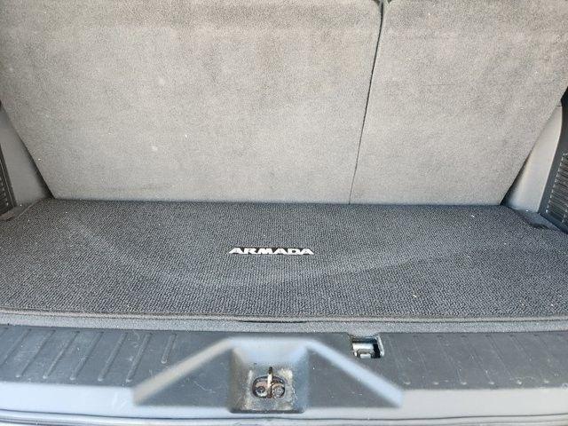 Nissan Armada Platinum 2WD 2014