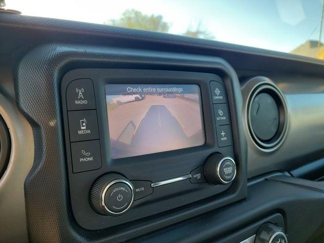 Jeep Wrangler Sport 2021