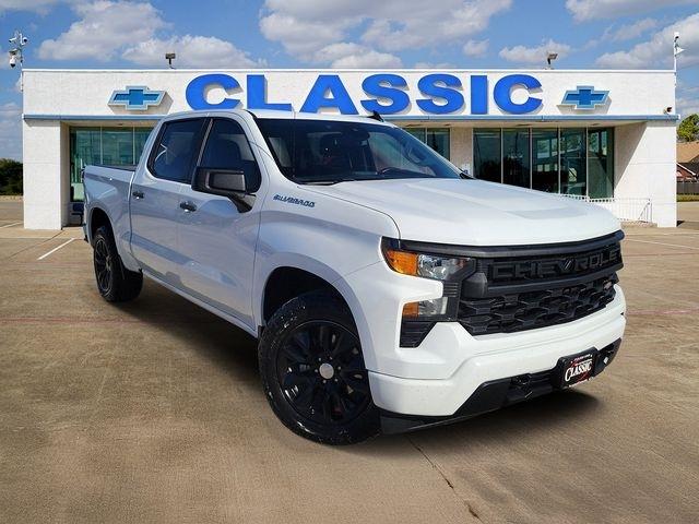 2023 Chevrolet Silverado 1500 Custom Crew Cab 2WD