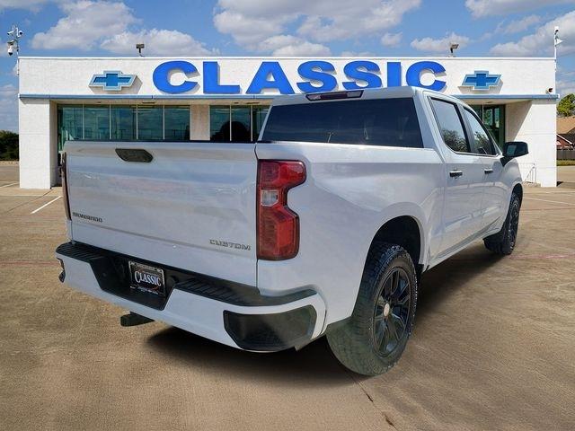 Chevrolet Silverado 1500 Custom Crew Cab 2WD 2023