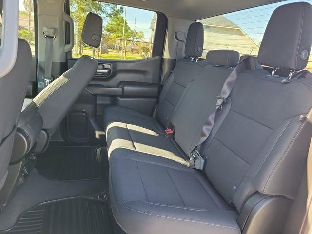 Chevrolet Silverado 1500 Custom Crew Cab 2WD 2023