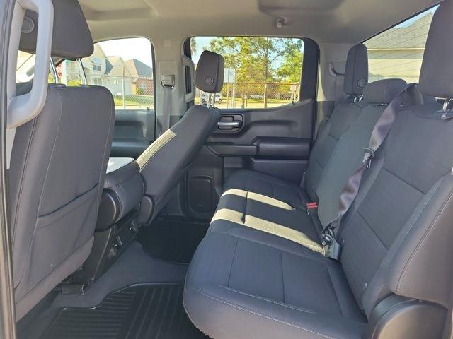 Chevrolet Silverado 1500 Custom Crew Cab 2WD 2023