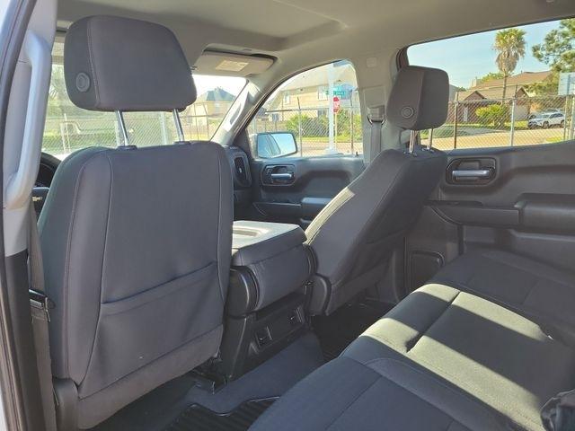 Chevrolet Silverado 1500 Custom Crew Cab 2WD 2023