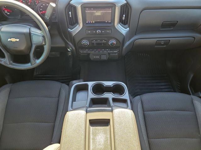 Chevrolet Silverado 1500 Custom Crew Cab 2WD 2023