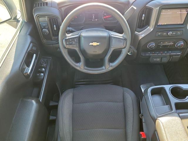 Chevrolet Silverado 1500 Custom Crew Cab 2WD 2023