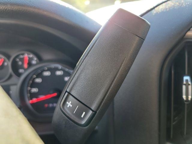 Chevrolet Silverado 1500 Custom Crew Cab 2WD 2023