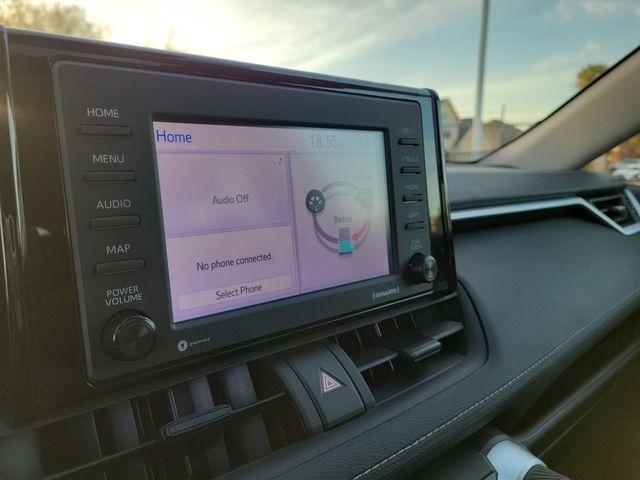 Toyota RAV4 Hybrid XLE 2021