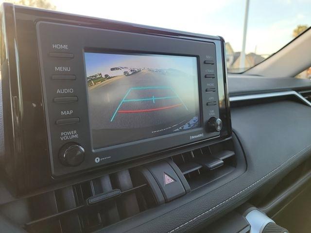 Toyota RAV4 Hybrid XLE 2021