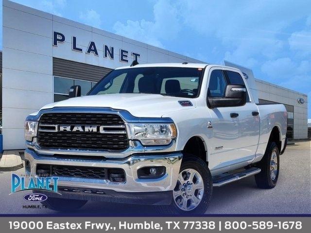 2024 RAM 2500 Tradesman Crew Cab SWB 4WD