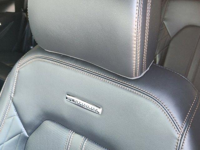 Ford Expedition Platinum 4WD 2024