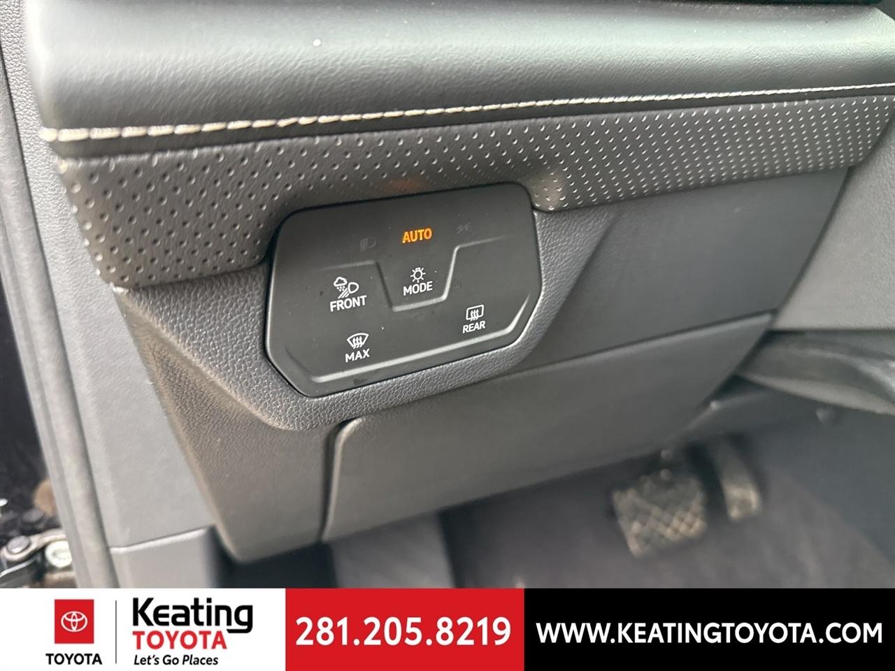 Volkswagen Atlas SE w/Technology 2025