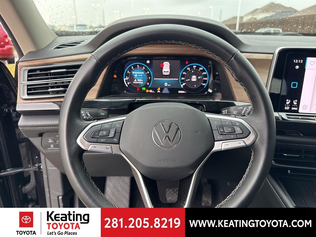 Volkswagen Atlas SE w/Technology 2025