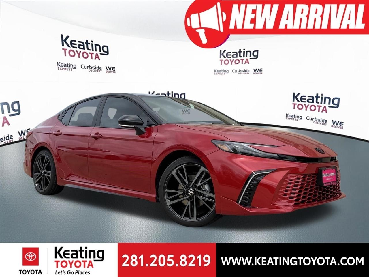 Toyota Camry Hybrid XLE 2026