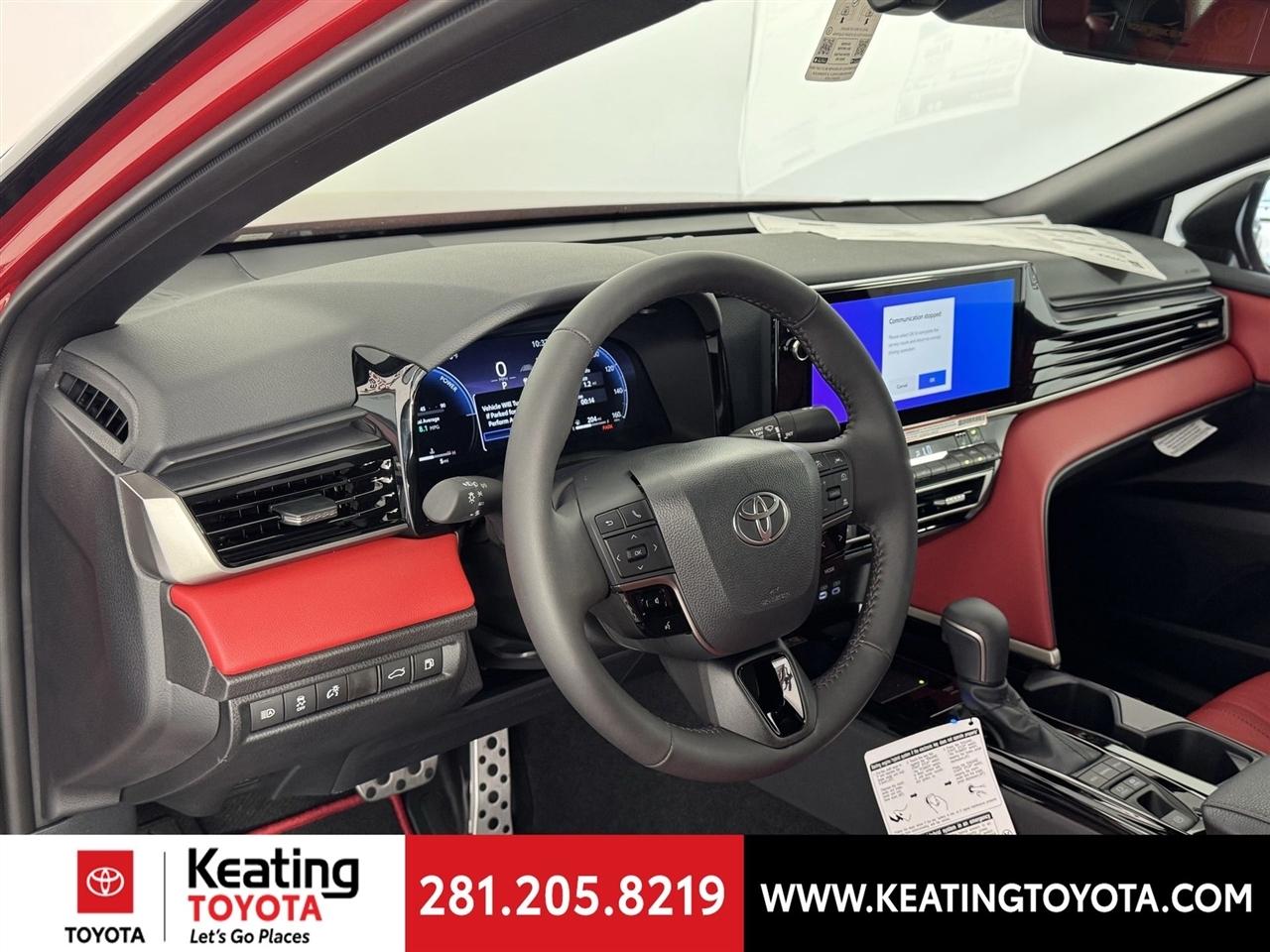 Toyota Camry Hybrid XLE 2026