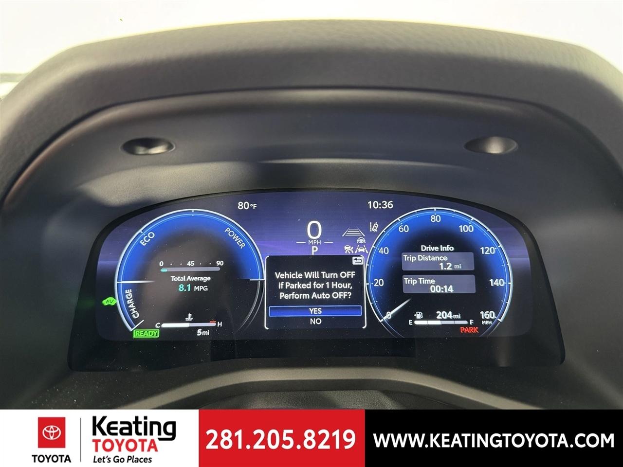 Toyota Camry Hybrid XLE 2026