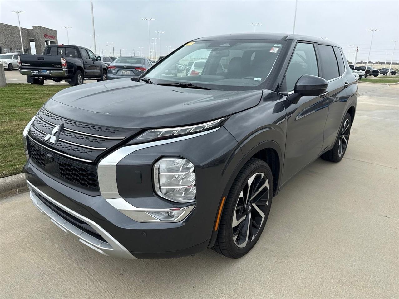 Mitsubishi Outlander SE 4WD 2024