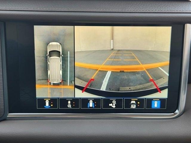 GMC Yukon Denali 2WD 2024