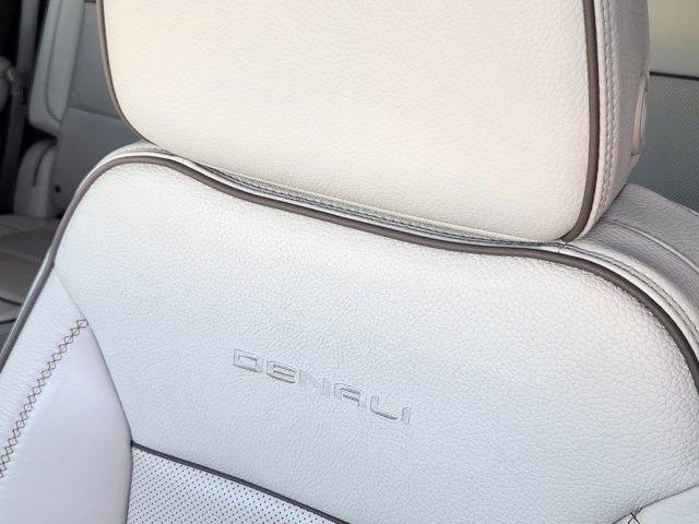 GMC Yukon Denali 2WD 2024