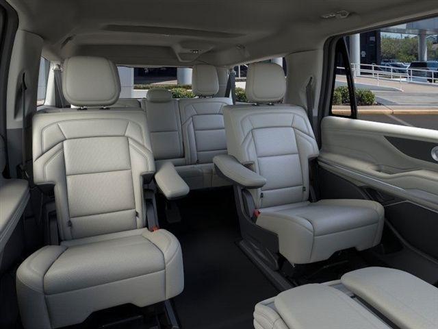 Lincoln Navigator L Premiere 2026