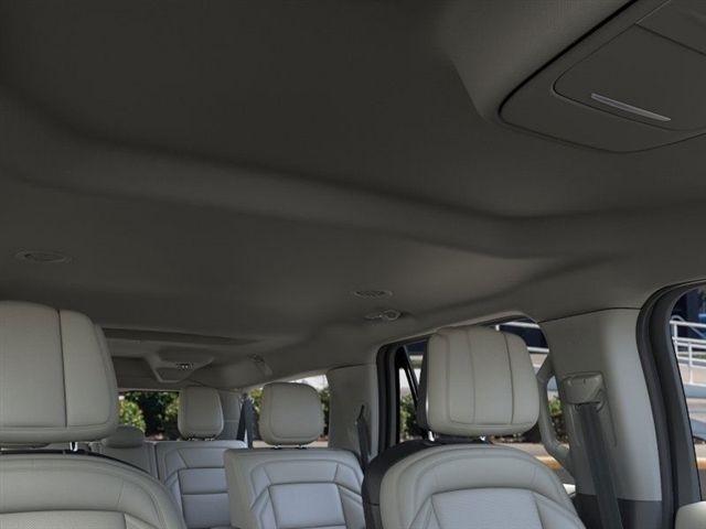 Lincoln Navigator L Premiere 2026