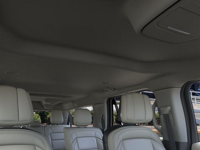 Lincoln Navigator L Premiere 2026