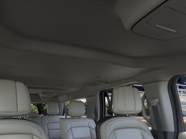 Lincoln Navigator L Premiere 2026