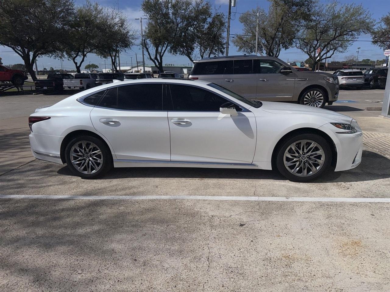 Lexus LS 500 Base 2018