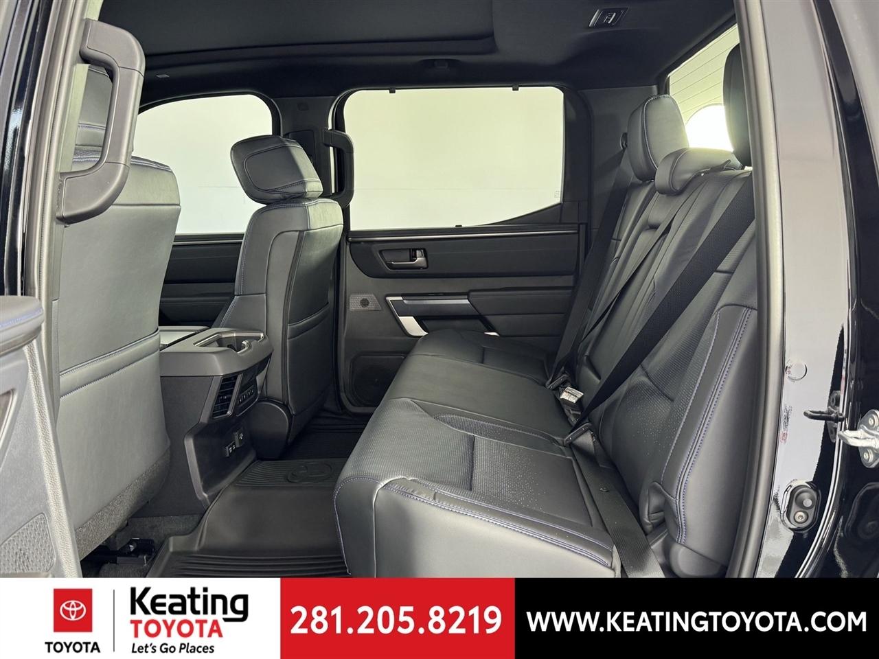 Toyota Tundra Platinum CrewMax 4WD 2026