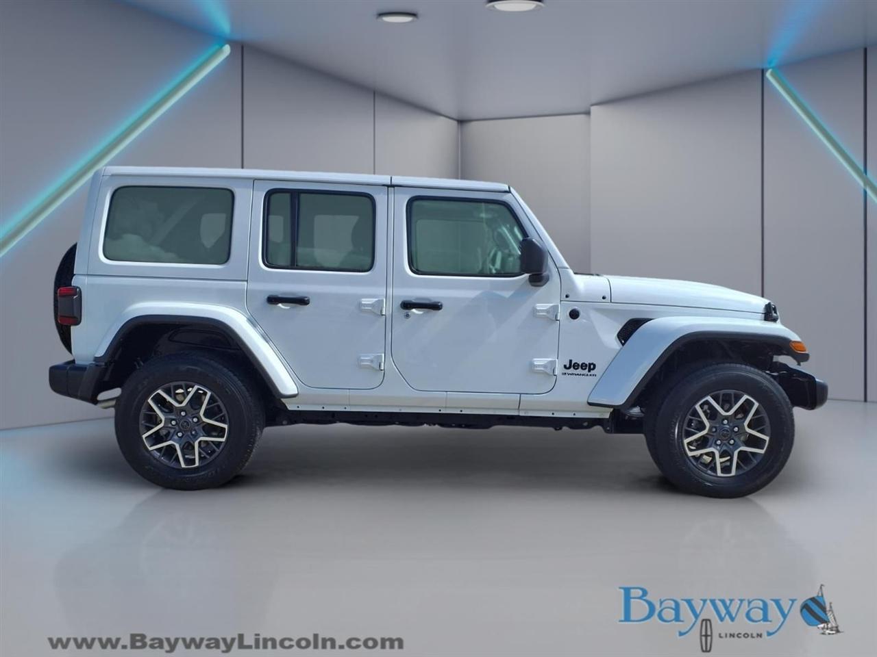 Jeep Wrangler Sahara 2025