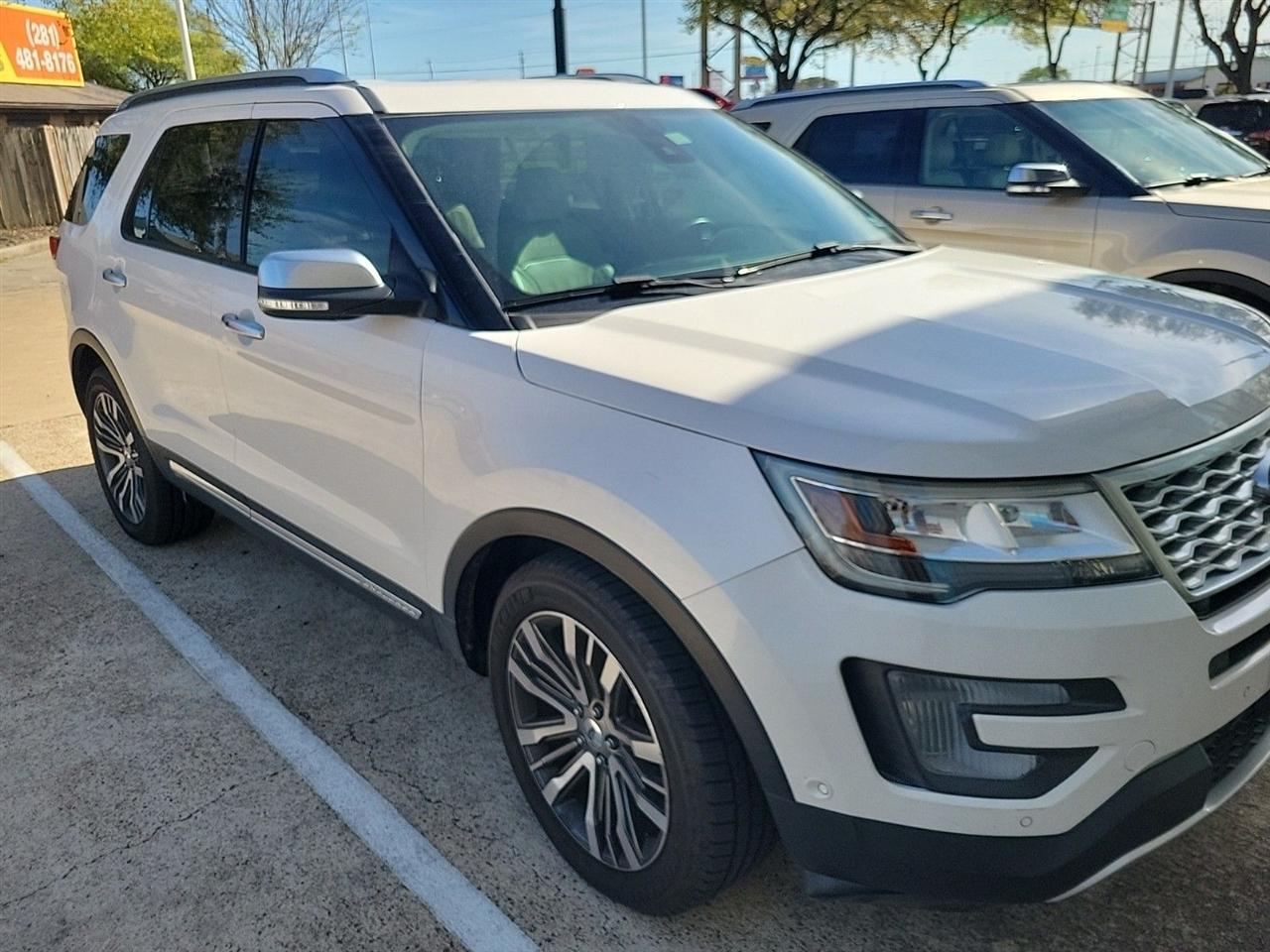 2017 Ford Explorer Platinum AWD
