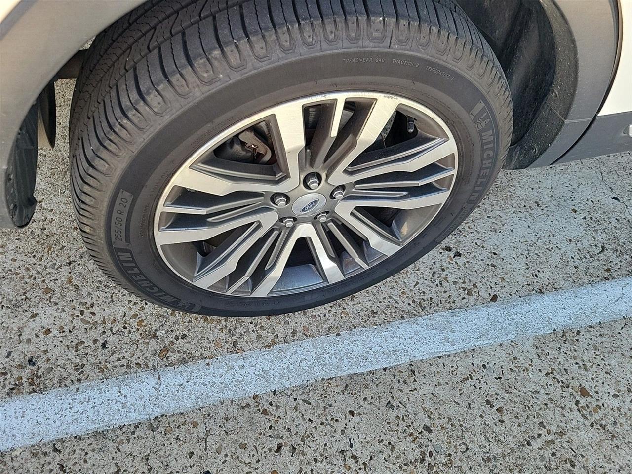 Ford Explorer Platinum AWD 2017