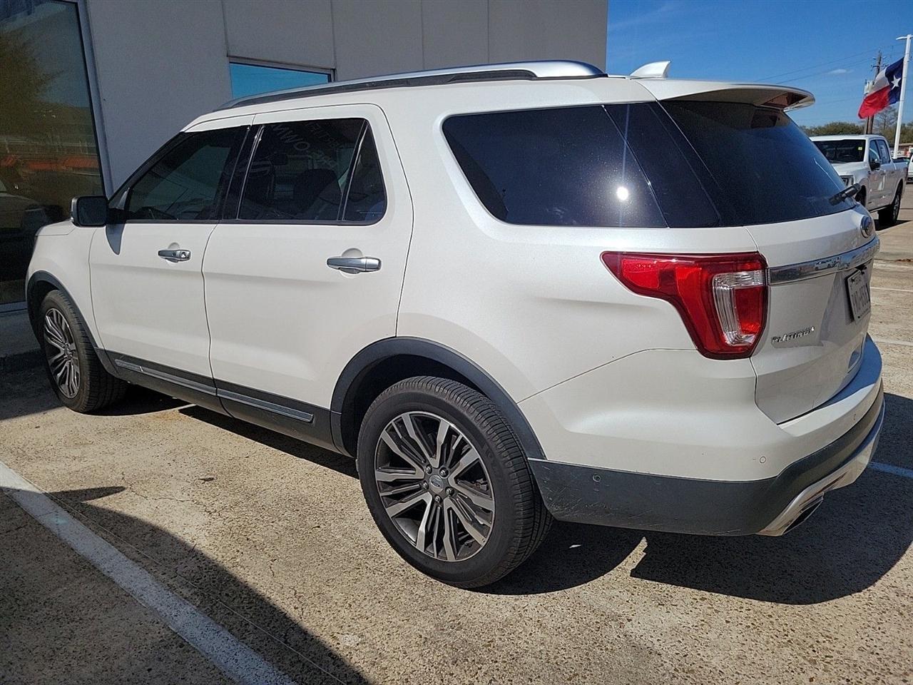 Ford Explorer Platinum AWD 2017