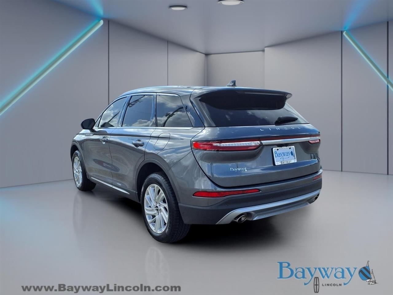 Lincoln Corsair Base 2022