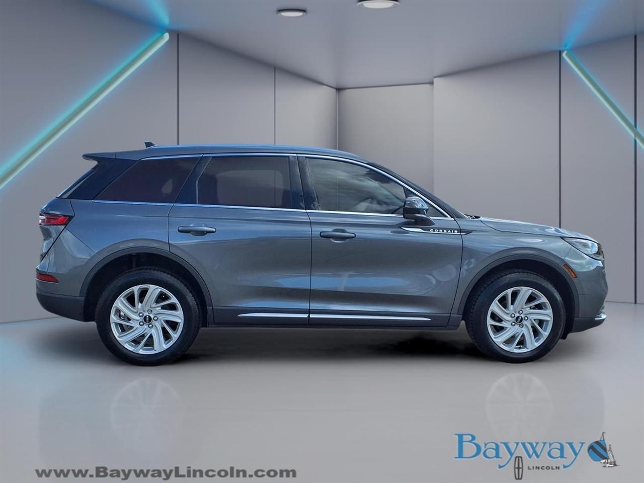 Lincoln Corsair Base 2022