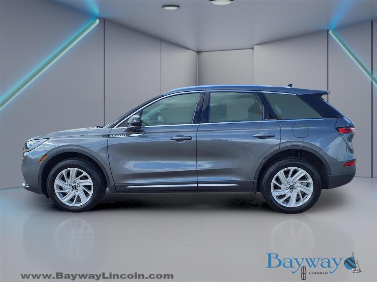 Lincoln Corsair Base 2022