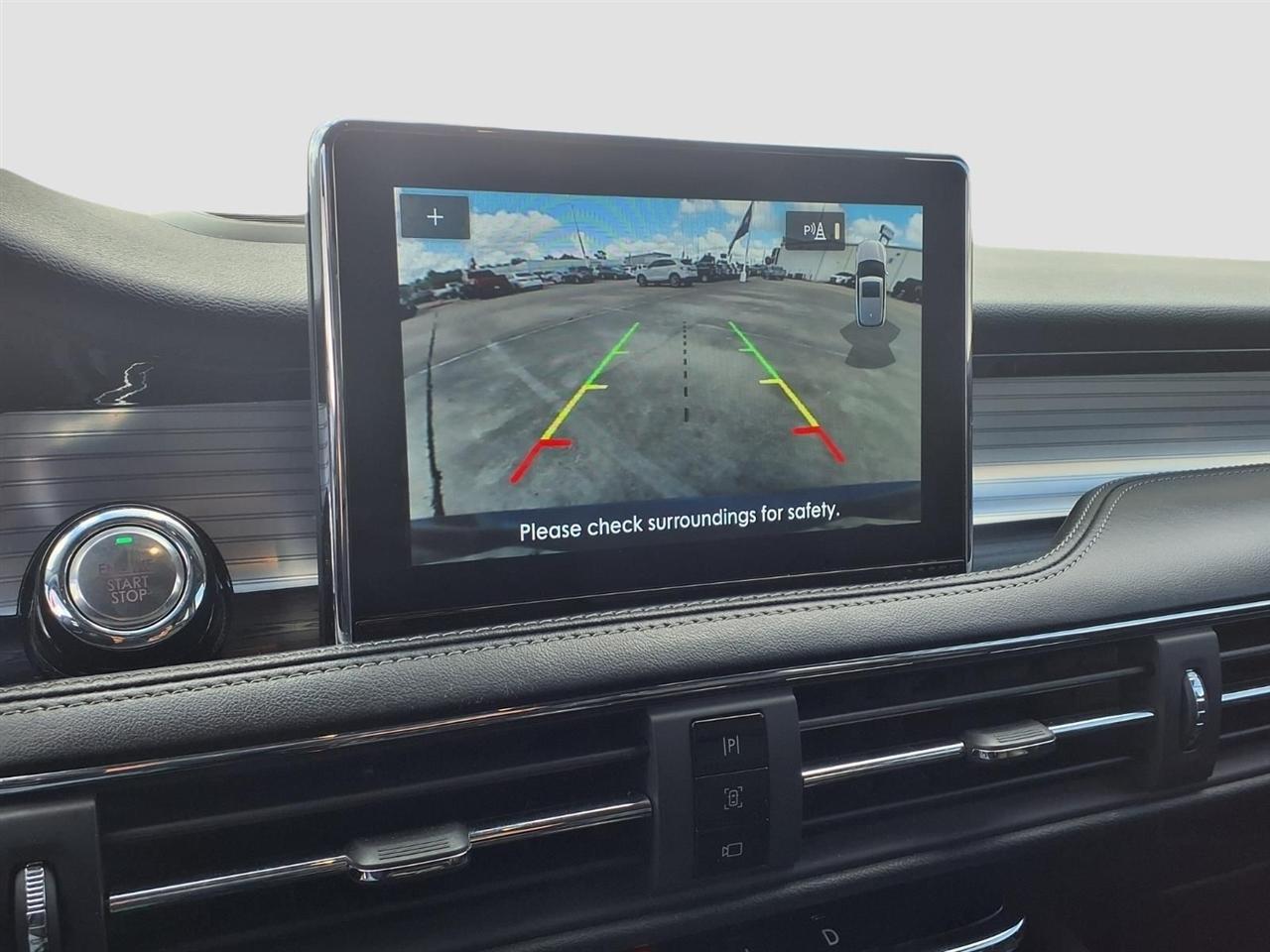 Lincoln Corsair Base 2022