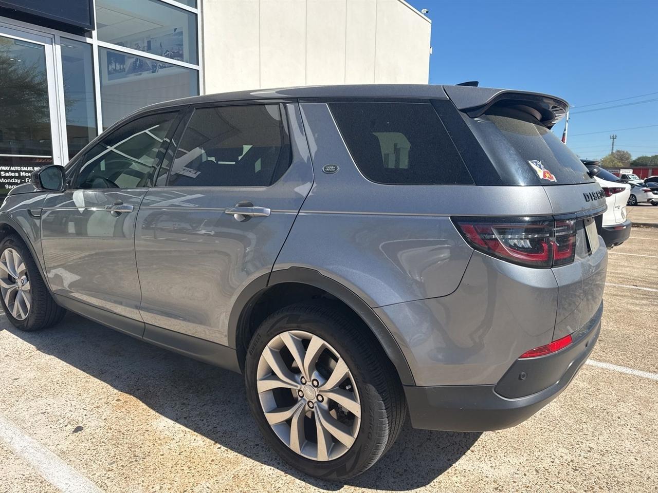 Land Rover Discovery Sport SE 2023